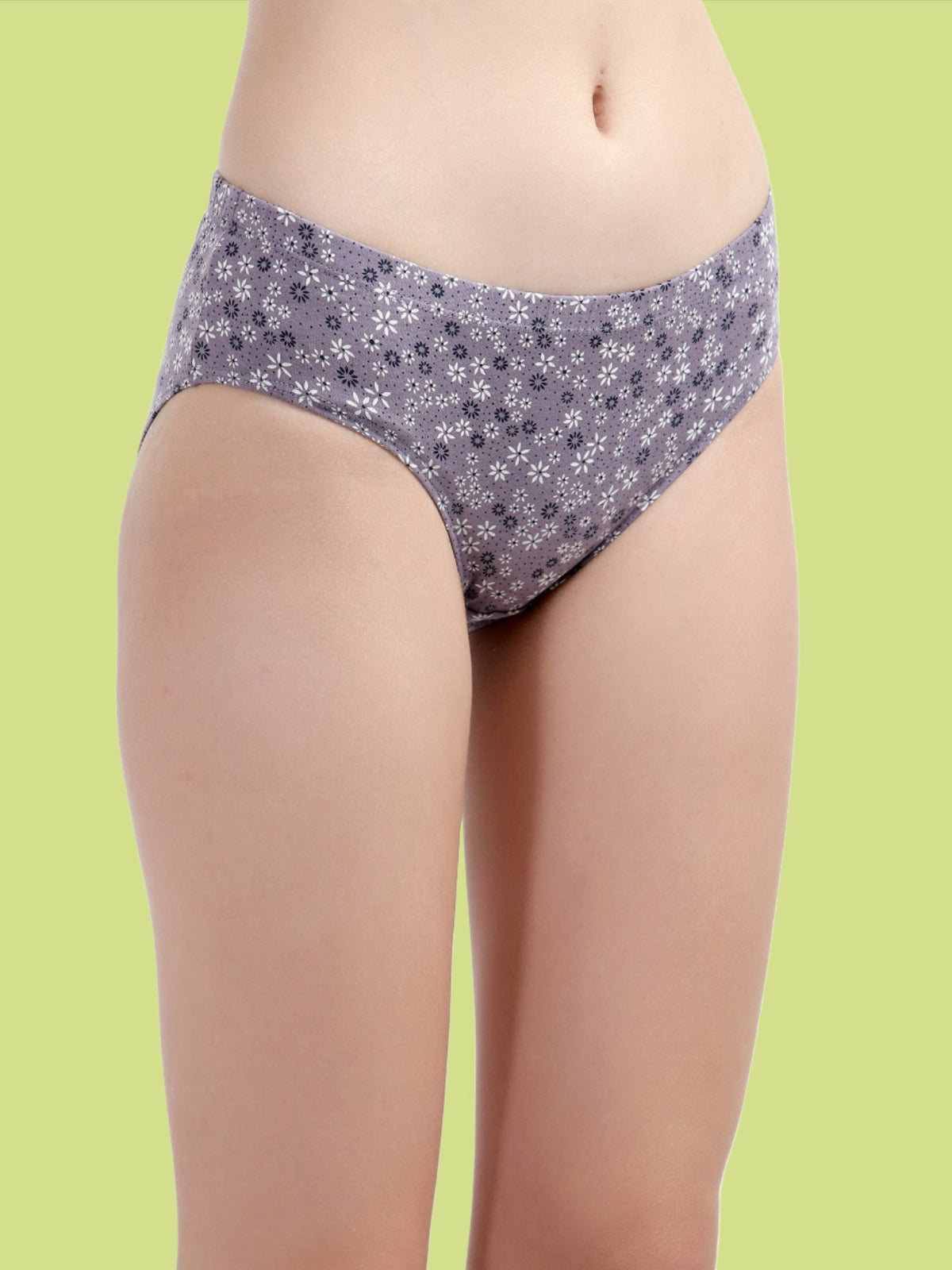 Pack Of 3 Assorted Printed Cotton Women Panties Design by Aarti Gupta