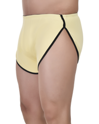 Bruchi Club men’s trunks showing smooth fabric and full coverage