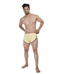 Bruchi Club men’s trunks showing smooth fabric and full coverage