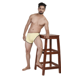 Bruchi Club men’s trunks showing smooth fabric and full coverage