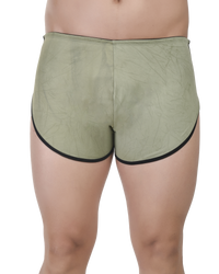 Bruchi Club men’s trunk highlighting stretch and everyday comfort